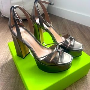 Sam Edelman platform heels